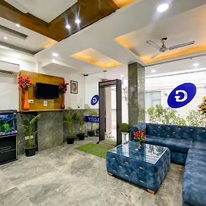 Grand Qubic Near Delhi Airport 4*, New Delhi Inde